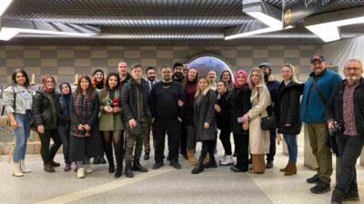 BURSA’DA FOTOĞRAF SANATIYLA İLGİLENEN VE KENTİN BİRÇOK NOKTASINI KADRAJINA ALAN