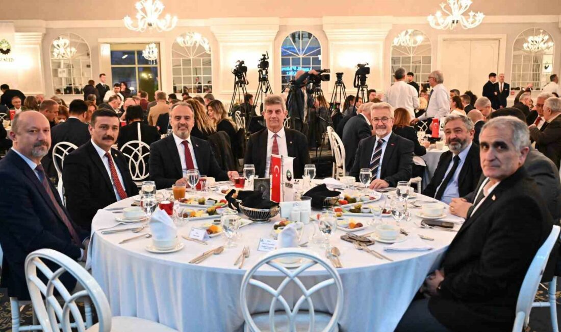 BURSA BÜYÜKŞEHİR BELEDİYE BAŞKANI ALİNUR AKTAŞ, BERABERİNDEKİ OSMANGAZİ BELEDİYE BAŞKANI