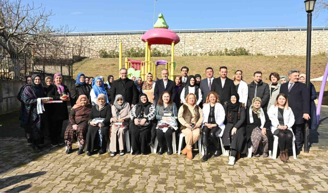 BURSA BÜYÜKŞEHİR BELEDİYE BAŞKANI ALİNUR AKTAŞ, 8 MART DÜNYA KADINLAR