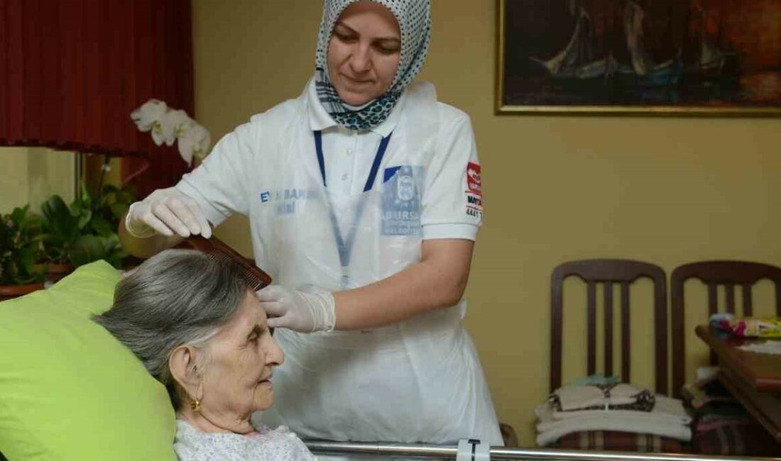 BURSA BÜYÜKŞEHİR BELEDİYE BAŞKANI ALİNUR AKTAŞ, YENİ DÖNEMDE YAŞLI VATANDAŞLAR