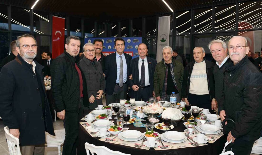 Başkan Dündar, muhtarlar ile iftarda buluştu OSMANGAZİ BELEDİYE BAŞKANI MUSTAFA DÜNDAR, İLÇEDE GÖREV YAPAN MUHTARLAR İÇİN
