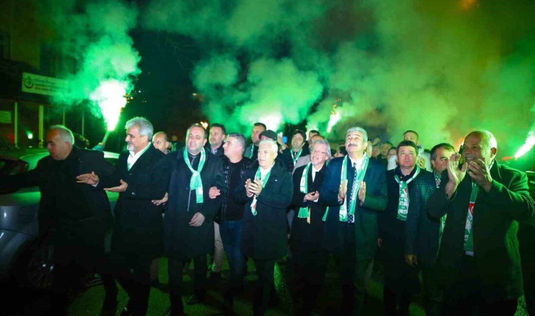 Bursa Büyükşehir Belediye Başkan Adayı Mustafa Bozbey, "Mustafa ağabeyleri geliyor”