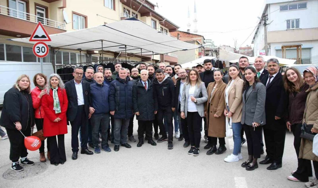 BURSA BÜYÜKŞEHİR BELEDİYE BAŞKAN ADAYI MUSTAFA BOZBEY, HARMANCIK’TA YAPTIĞI KONUŞMASINDA