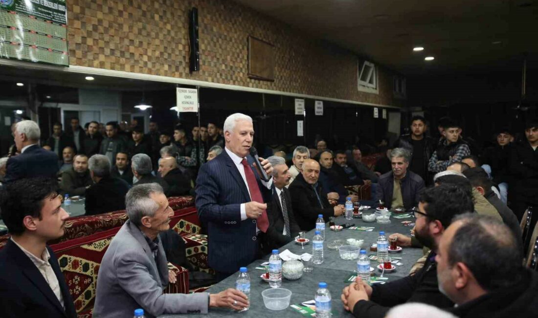 Bozbey: “İmarı belediye getirecek, vatandaşın önüne açacak” BURSA BÜYÜKŞEHİR BELEDİYE BAŞKAN ADAYI MUSTAFA BOZBEY, MEHMET AKİF MAHALLESİ’NDE