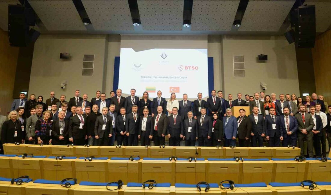 LİTVANYA PARLAMENTOSU’NDA DÜZENLENEN ‘TÜRKİYE-LİTVANYA İŞ FORUMU’NDA KONUŞAN BURSA TİCARET VE