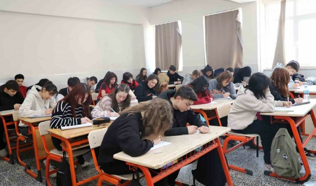 Bursa-Van arası mektup kardeşliği 3.yılında BURSA-VAN ARASI MEKTUP KARDEŞLİĞİ PROJESİ 3.YILINDA ÖĞRENCİLERİN KULLANDIKLARI RUMUZLAR SAYESİNDE