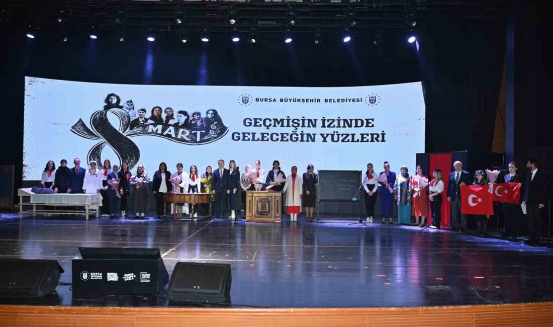 Bursa’da kadınlar bir araya geldi BURSA BÜYÜKŞEHİR BELEDİYESİ TARAFINDAN DÜZENLENEN 8 MART DÜNYA KADINLAR GÜNÜ