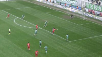 BURSASPOR, SERİK BELEDİYESPOR MAÇININ HAKEM KARARLARIYLA İLGİLİ YAPTIĞI AÇIKLAMADA, "TFF,