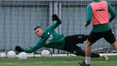 BURSASPOR'DA KIRKLARELİSPOR MAÇI HAZIRLIKLARI BUGÜN YAPILAN İDMANLA BAŞLADI.