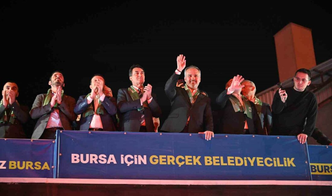 Coşkulu karşılama bu kez Küçükbalıklı’da BURSA BÜYÜKŞEHİR BELEDİYE BAŞKANI ALİNUR AKTAŞ, ESNAF VE VATANDAŞ ZİYARETLERİNE