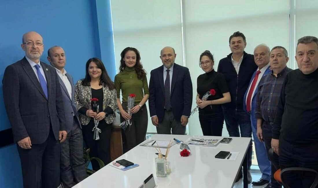 Dünya Kadınlar Günü’nde Bursa AFSİAD Kadın Girişimciler Kurulu kuruldu BURSA AFYONKARAHİSARLI SANAYİCİLERİ VE İŞ İNSANLARI DERNEĞİ (BURSA AFSİAD) 8