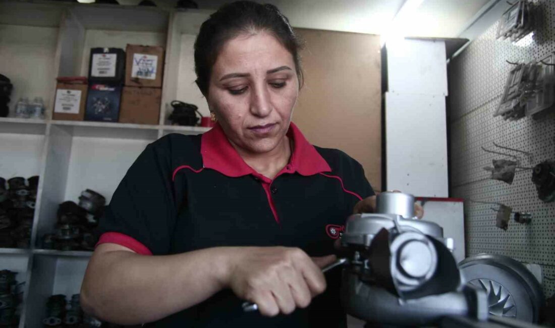 BURSA’DA YAŞAYAN AYNUR ÖZDEMİR, 8 YIL ÖNCE EŞİNDEN BOŞANMASININ ARDINDAN