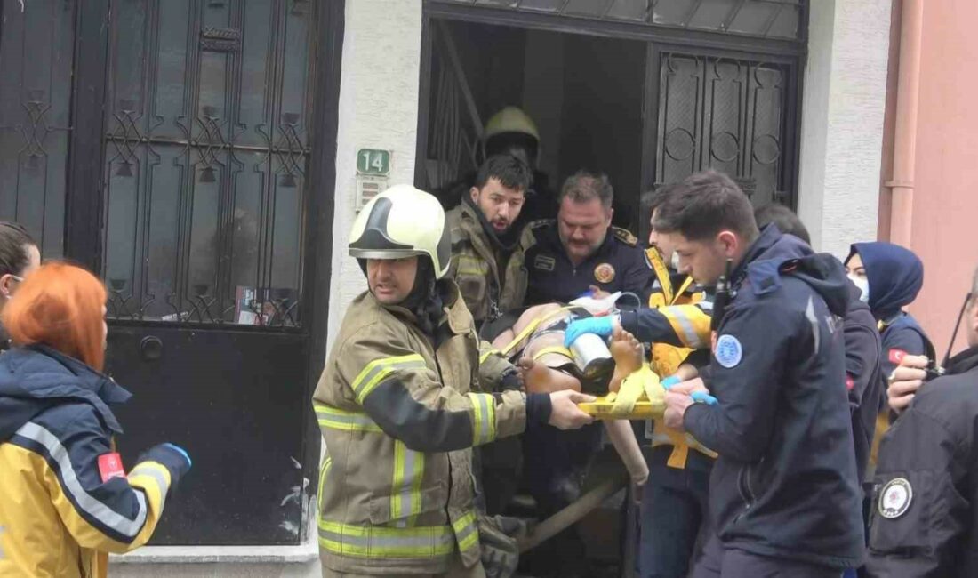Burs’da evde çıkan yangında 2 kişi yaralandı Bursa’da bir evde çıkan yangında 2 kişi yaralandı.