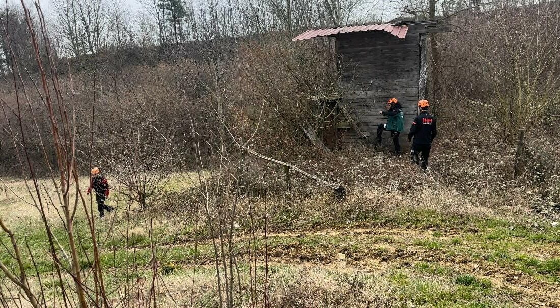 Evden çıkan ve bir daha haber alınamayan kişiyi arama çalışmaları sürüyor BURSA'NIN İNEGÖL İLÇESİNDE EVİNDEN DÜN ÇIKIP BİR DAHA GERİ DÖNMEYEN