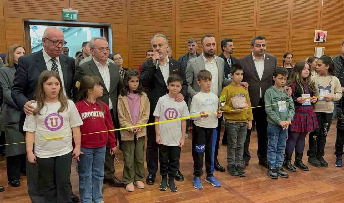 Girişimci çocuklar fuarda BURSA BÜYÜKŞEHİR BELEDİYESİ VE İL MİLLİ EĞİTİM MÜDÜRLÜĞÜ TARAFINDAN ORTAKLAŞA
