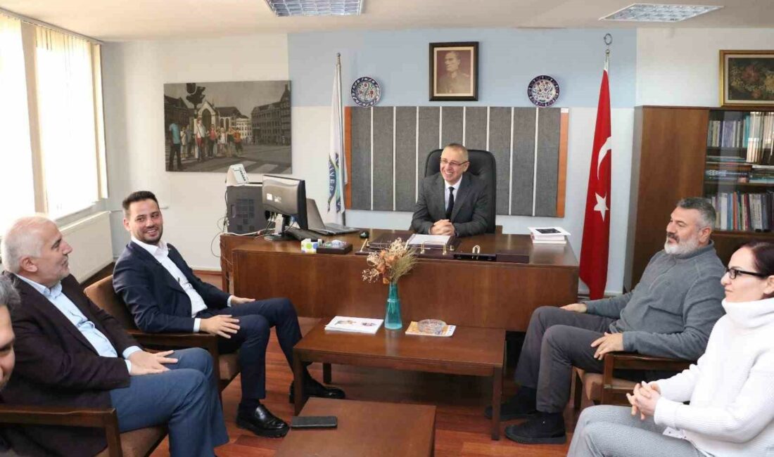 Gökhan Dinçer: “Mudanya kültür sanatta da örnek gösterilecek” ULUDAĞ ÜNİVERSİTESİ MUDANYA GÜZEL SANATLAR FAKÜLTESİ DEKANI PROF. DR. ALİ