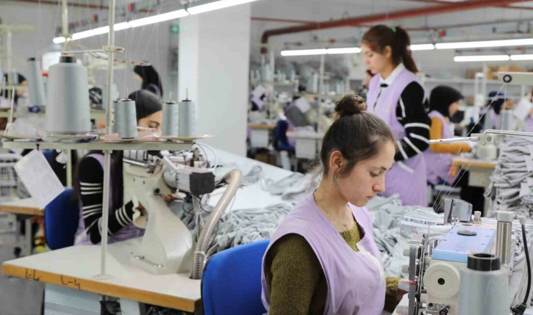 Bursa’da kadın işçi çalıştırana 25 bin lira destek İşverenlere ihtiyaç duydukları iş gücünü herhangi bir maliyete katlanma zorunluluğu