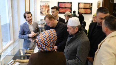 BURSA BÜYÜKŞEHİR BELEDİYESİ TARAFINDAN KOLEKSİYONER BEKİR KANTARCI’NIN 30 YILI AŞKIN