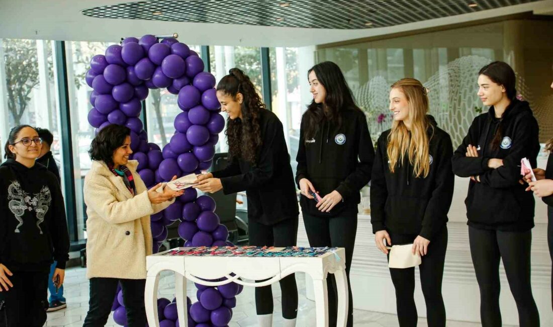 SAĞLIK SPONSORLUĞUNU YAPMIŞ OLDUĞUMUZ NİLÜFER BELEDİYESPOR KADIN VOLEYBOL TAKIMIKENDİ GÜNLERİNDE