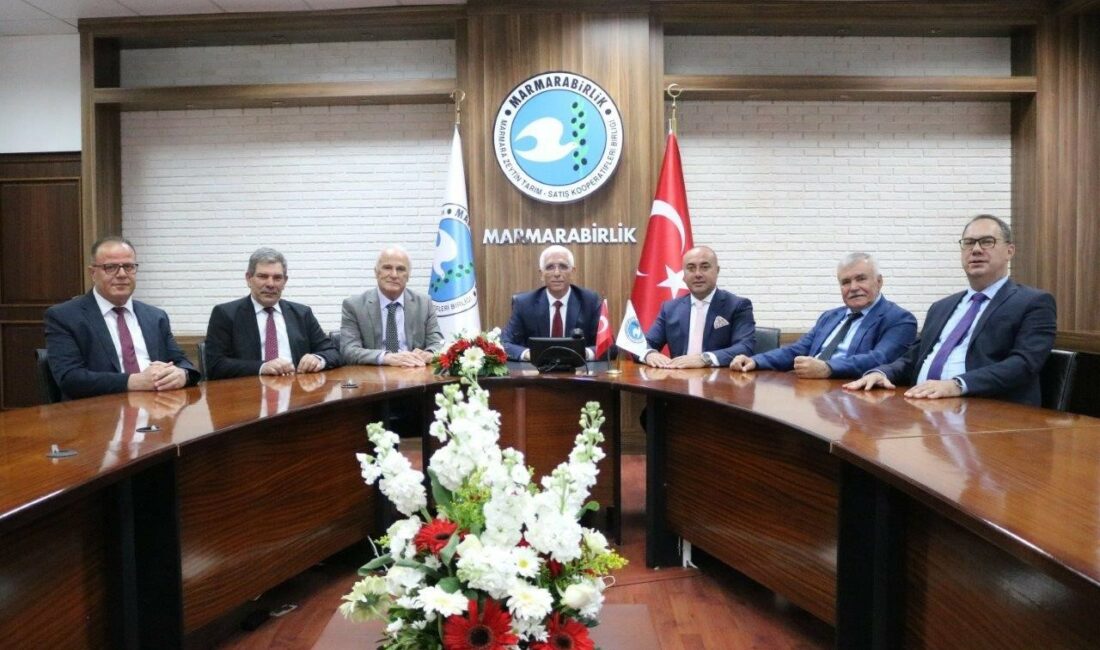 Marmarabirlik’ten 860 milyon TL kredi tahsisatı MARMARABİRLİK ÜRETİMİ DESTEKLEMEK VE MALİYETLERİ AZALTMAK HEDEFİ İLE ORTAKLARINA TOPLAM