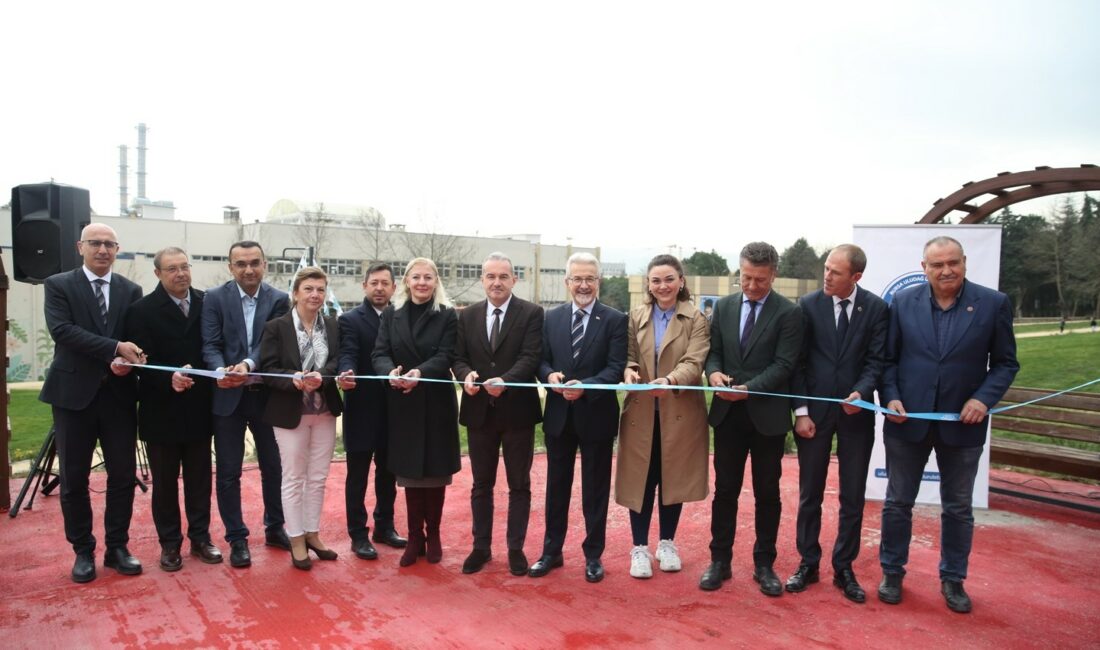 Nilüfer’de “Sürdürülebilirlik Parkı” açıldı NİLÜFER BELEDİYESİ VE BURSA ULUDAĞ ÜNİVERSİTESİ SÜRDÜRÜLEBİLİRLİK KOORDİNATÖRLÜĞÜ İŞBİRLİĞİ İLE