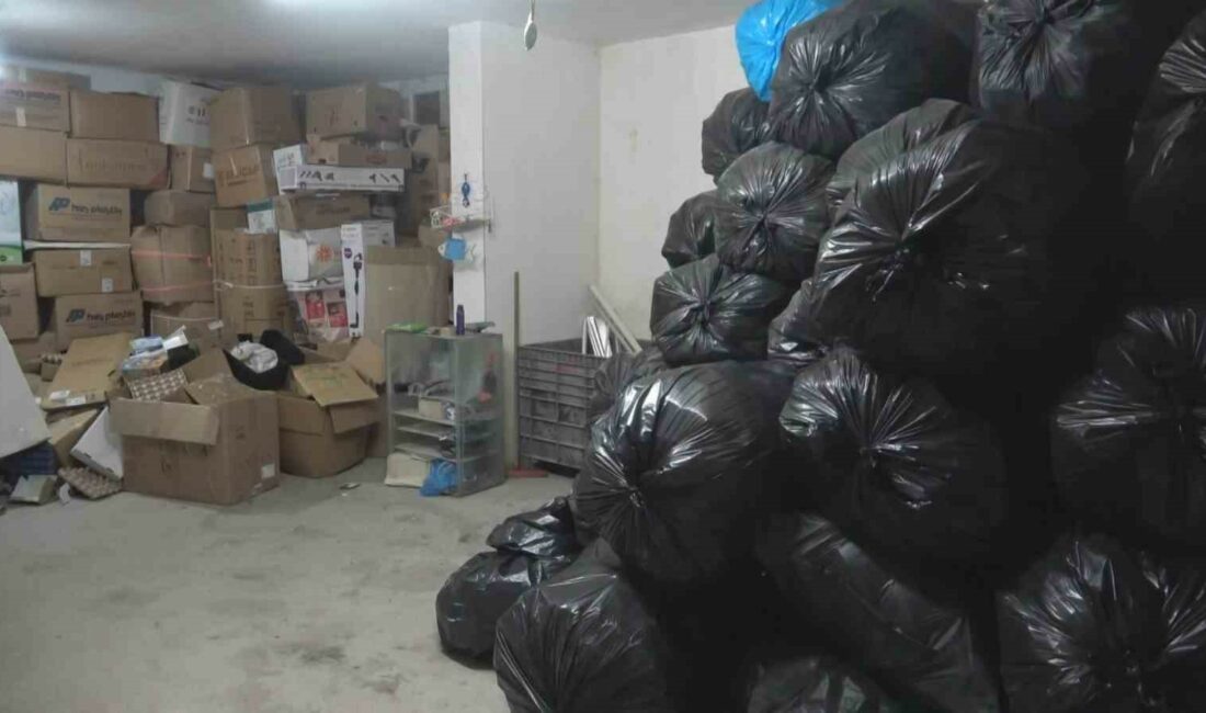 (Özel) Emine Erdoğan’ın çağrısına uydu 7 yıldır sitenin atıklarını ayrıştırıyor MİNE ERDOĞAN TARAFINDAN 2017 YILINDA BAŞLATILAN ‘SIFIR ATIK’ PROJESİ ADI