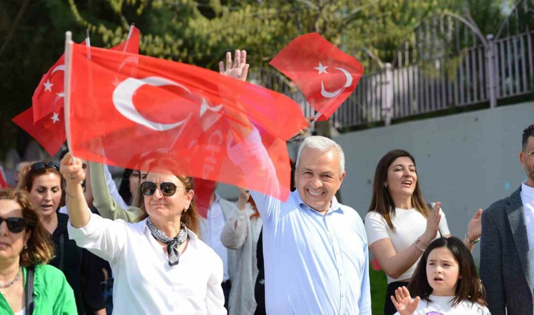 Şadi Özdemir: “Nilüfer’de bazı şeyler değişmez” NİLÜFER BELEDİYE BAŞKAN ADAYI ŞADİ ÖZDEMİR, 31 MART YEREL SEÇİMLERİNE