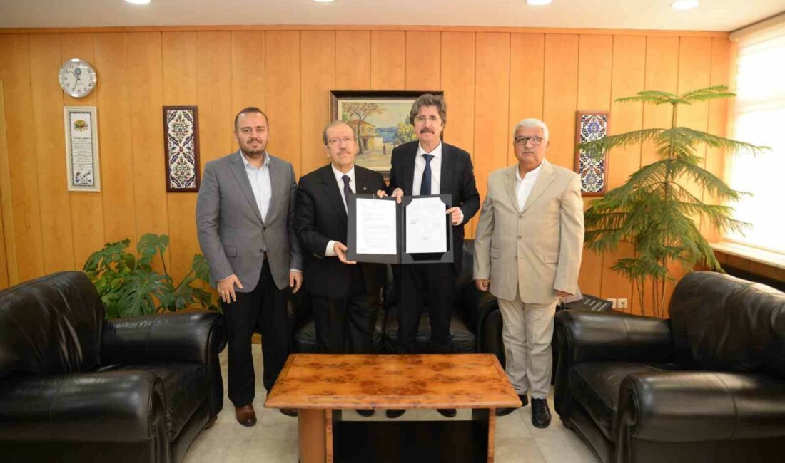 Türkiye Hayat Sağlık Vakfı’ndan 5 tıp öğrencisine burs SAĞLIK ALANINDA YAPTIĞI YATIRIMLARIN YANI SIRA GENÇLERE VERDİĞİ DESTEKLERLE DE