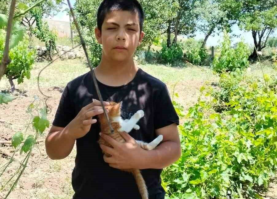 BURSA’DA YETİŞTİRME YURDUNDAN KAÇAN 14 YAŞINDAKİ ALPEREN AKDOĞAN ŞEHİRDIŞINA GİTMEK