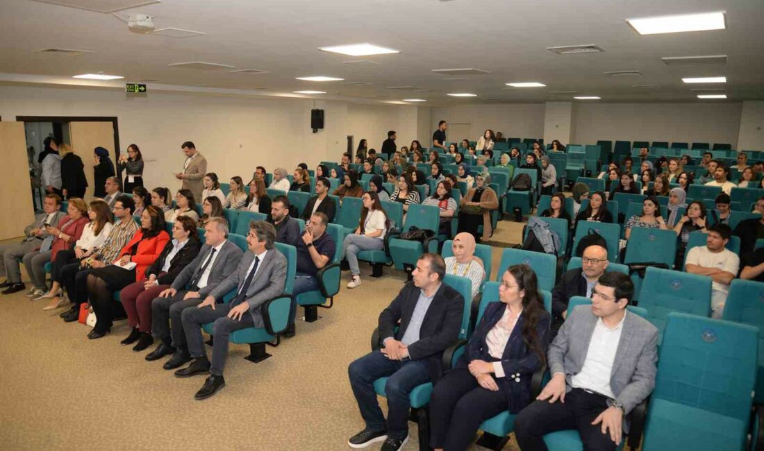 Akademisyen ve sektör temsilcileri 2. Kimya Zirvesi’nde ağırlandı BURSA ULUDAĞ ÜNİVERSİTESİ (BUÜ) KİMYA TOPLULUĞU TARAFINDAN BU YIL İKİNCİSİ