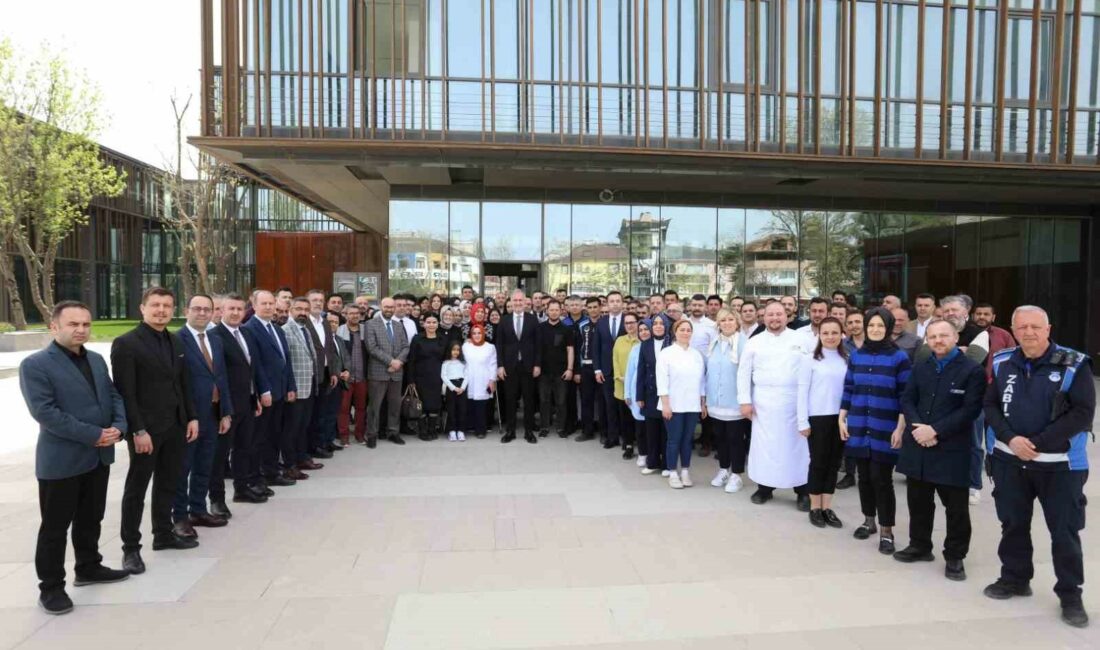 31 MART SEÇİMLERİ SONUCUNDA YENİDEN İNEGÖL BELEDİYE BAŞKANLIĞINA SEÇİLEN ALPER