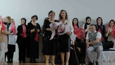 BURSA KIZ LİSESİ MEZUNLARI DERNEĞİ ÜYELERİ, YAZAR İLKNUR GÜNTÜRKÜN KALIPÇI’NIN