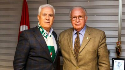 BURSASPOR KULÜBÜ, BURSA'NIN YENİ BÜYÜKŞEHİR BELEDİYE BAŞKANI MUSTAFA BOZBEY İÇİN