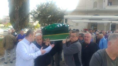 BURSASPOR'UN EFSANE ESKİ FUTBOLCUSU MÜFİT GÜRSU, SON YOLCULUĞUNA UĞURLANDI.