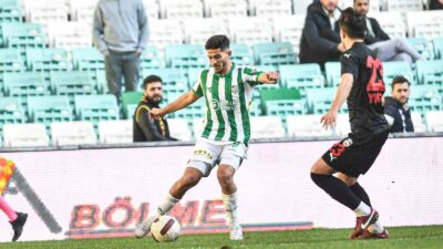 BURSASPOR'UN DEPLASMANDA OYNAYACAĞI DİYARBEKİRSPOR MAÇI GÜVENLİK SEBEBİYLE FARKLI BİR GÜNE