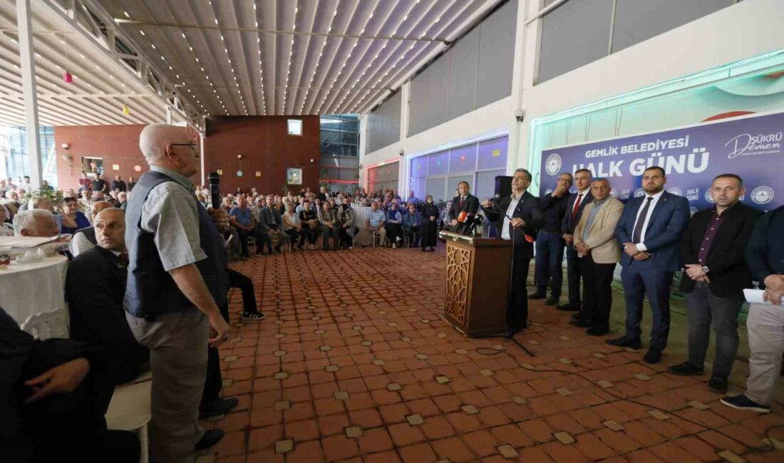 Gemlik Belediye Başkanı Şükrü Deviren ’Halk Günü’nde vatandaşları dinledi GEMLİK BELEDİYE BAŞKANI ŞÜKRÜ DEVİREN, KATILIMCI VE ŞEFFAF BELEDİYECİLİK ANLAYIŞI