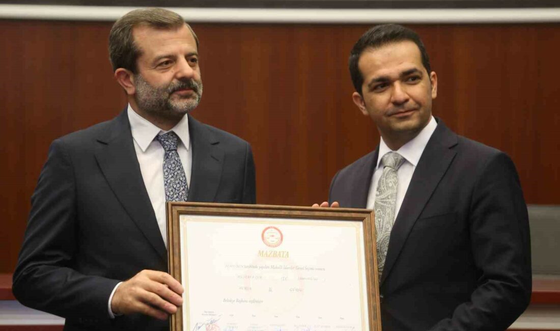 GÜRSU BELEDİYE BAŞKANI MUSTAFA IŞIK MAZBATASINI ALARAK GÖREVE RESMEN BAŞLADI.