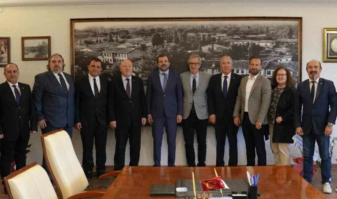 Gürsu Kent Meydanı son aşamaya geldi BURSA GAZETECİLER CEMİYETİ BAŞKANI NURİ KOLAYLI VE BGC YÖNETİM KURULU