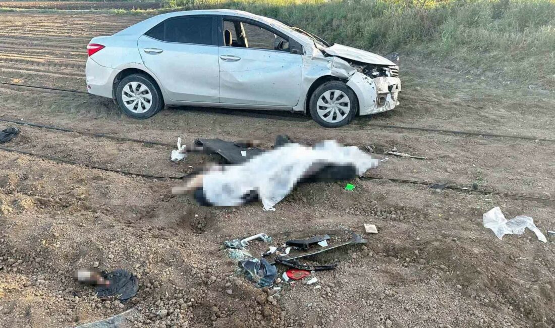 Bursa’da feci kaza: 1 ölü, 2 yaralı BURSA’NIN KARACABEY İLÇESİNDE DİREKSİYON HAKİMİYETİNİ KAYBEDEN ARAÇ KAZA YAPTI. TAKLALAR