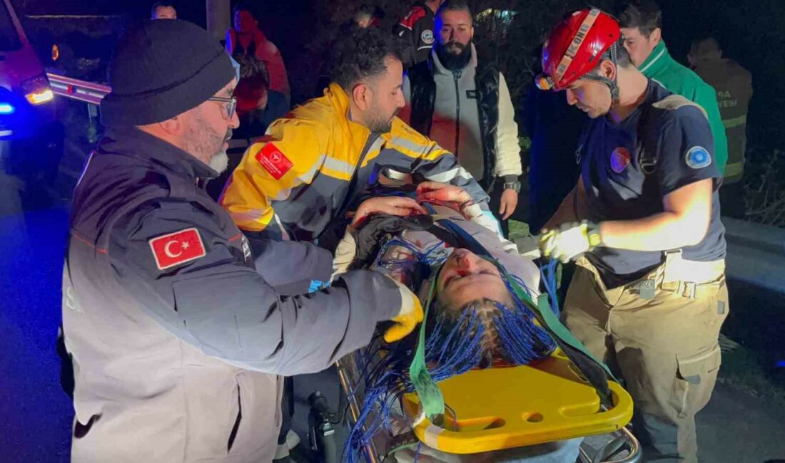 Bursa’da duvardan düşen genç kızı itfaiye kurtardı Bursa’da manzara izlemek için çıktığı duvardan aşağı düşen genç kızı