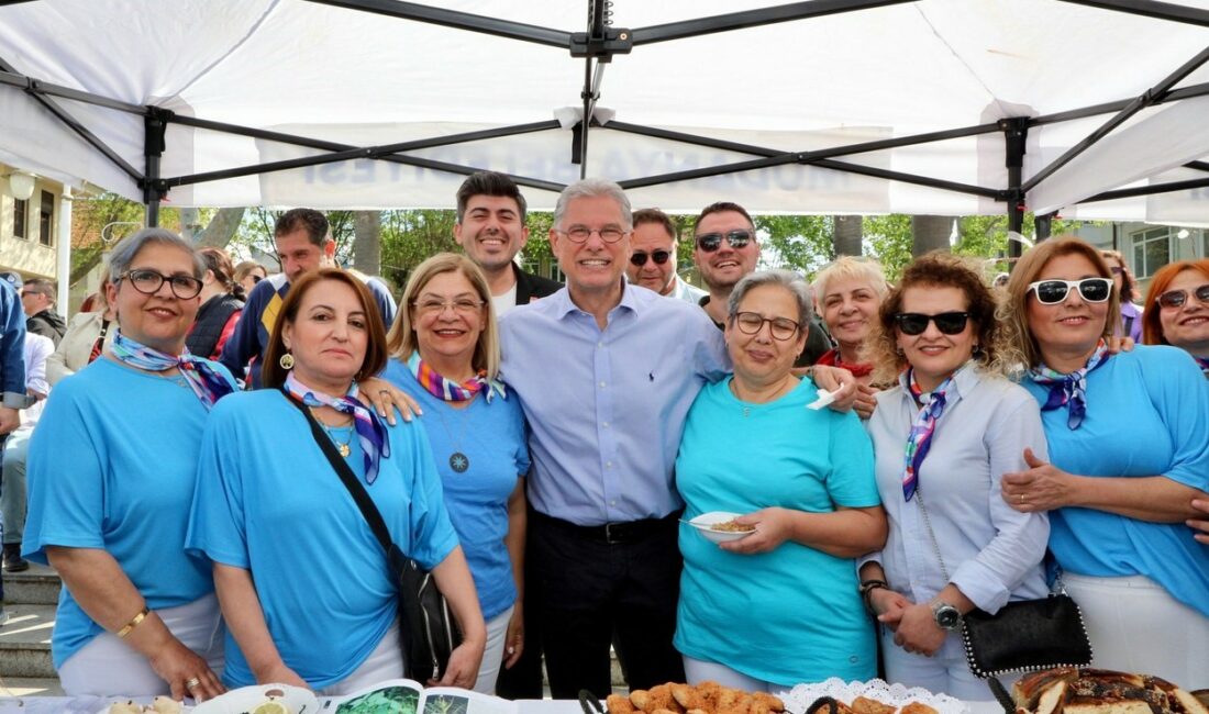 TURİZM HAFTASI ÇERÇEVESİNDE MUDANYA'DA LOZAN MÜBADİLLERİ VE GİRİTYA DERNEĞİNİN ÜYELERİ,