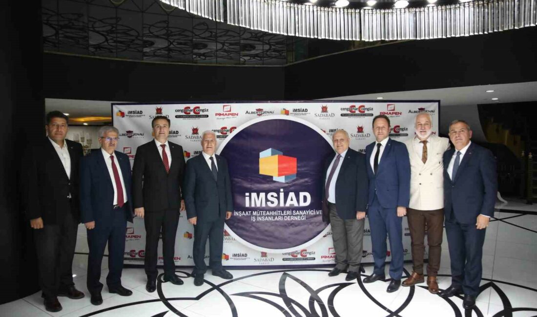 Mustafa Bozbey: “Şehri yeniden planlamak zorundayız” İNŞAAT MÜTEAHHİTLERİ SANAYİCİ VE İŞ İNSANLARI DERNEĞİ (İMSİAD) DÜZENLEDİĞİ İFTAR