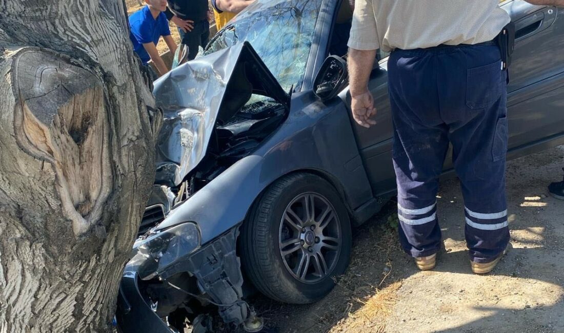 Otomobil sulama kanalına düştü: 2 yaralı BURSA’DA SÜRÜCÜNÜN DİREKSİYON HAKİMİYETİNİ KAYBETMESİYLE OTOMOBİL SULAMA KANALINA DÜŞTÜ, AĞACA