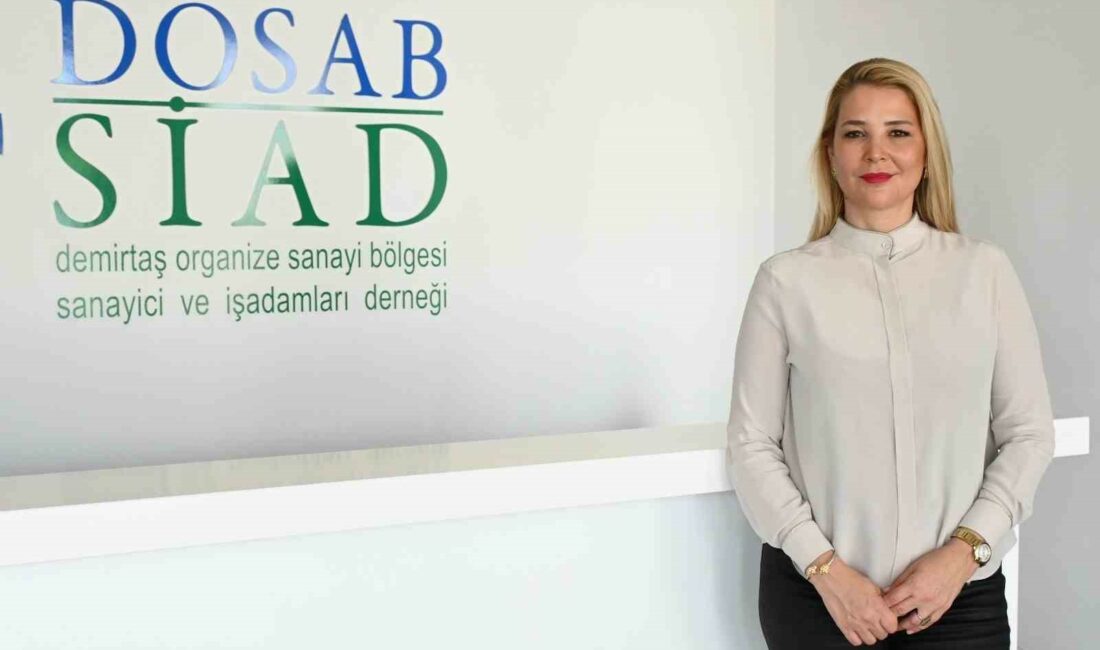 (Özel) “Hazır giyim ve tekstilde Türkiye’nin rakibi Avrupa ülkeleridir” TÜRKİYE’NİN KATMA DEĞERİ YÜKSEK ÜRÜNLERLE MARKA OLARAK DÜNYA LİDERLİĞİNE OYNAYABİLECEK