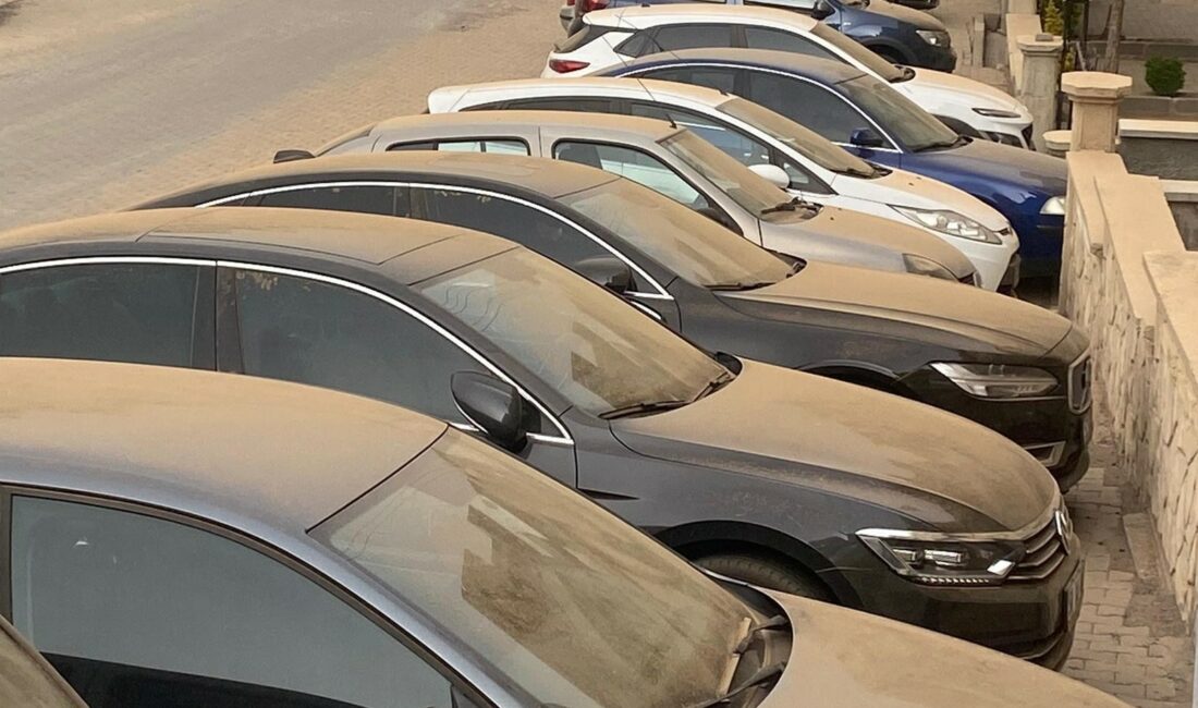 Meteoroloji Genel Müdürlüğü; Kuzey Afrika’dan beklenen toz taşınımı uyarısı yaptı.