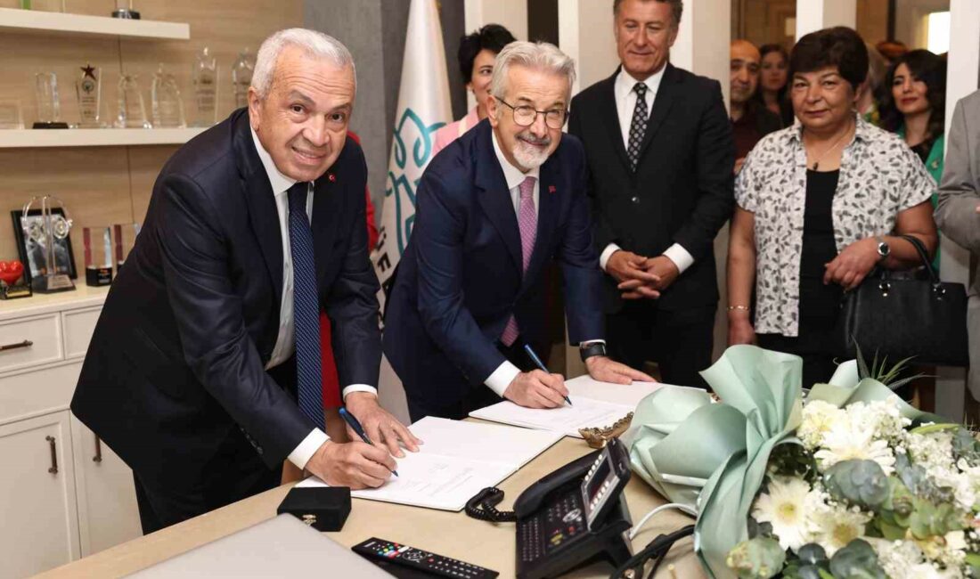 NİLÜFER BELEDİYE BAŞKANI ŞADİ ÖZDEMİR GÖREVİ, BİR ÖNCEKİ DÖNEM BAŞKANI