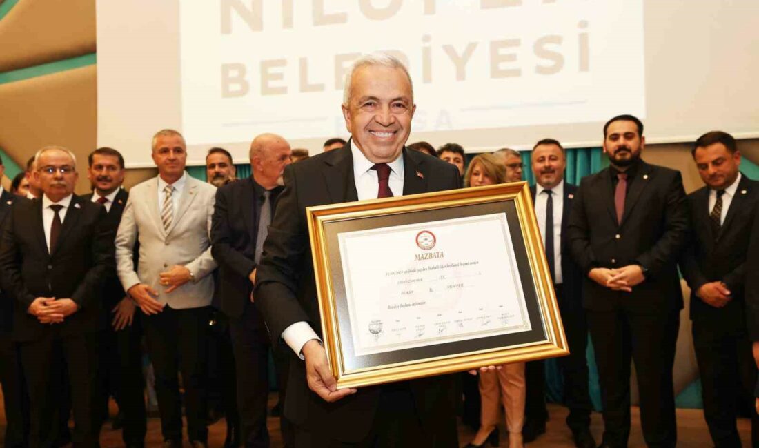 NİLÜFER BELEDİYE BAŞKANI ŞADİ ÖZDEMİR, NİKAHEVİ’NDE DÜZENLENEN TÖRENLE MAZBATASINI ALARAK