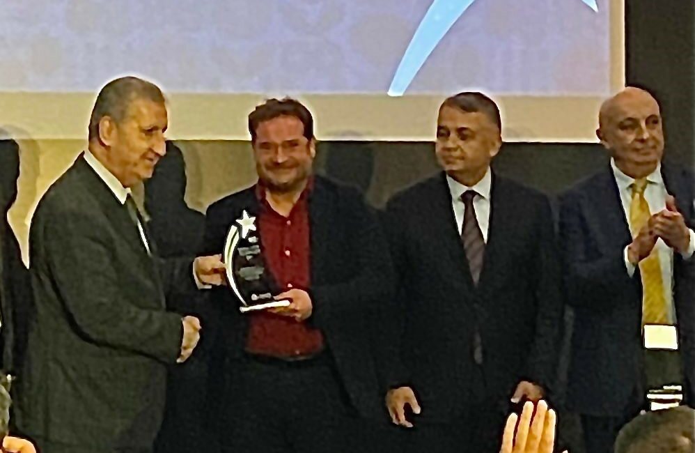 Uludağ İçecek, ihracatın yıldızı oldu ULUDAĞ İÇECECEK TÜRK A.Ş VE ERBAK-ULUDAĞ PAZARLANA SATIŞ VE DAĞITIM