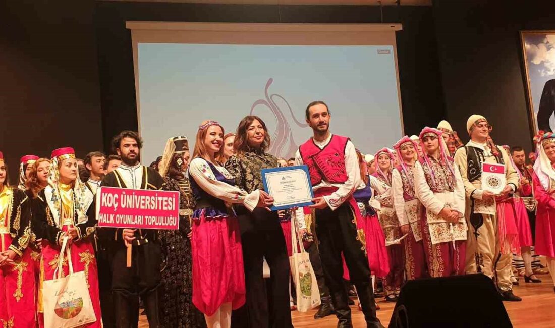 15. Uluslararası Folklor Festivali’nde BUÜ rüzgarı BURSA ULUDAĞ ÜNİVERSİTESİ (BUÜ) HALK OYUNLARI TOPLULUĞU, BU YIL 15.Sİ