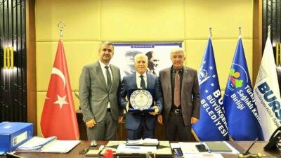BURSA BÜYÜKŞEHİR BELEDİYE BAŞKANI MUSTAFA BOZBEY’İ ZİYARET EDEN ANASİAD YÖNETİM